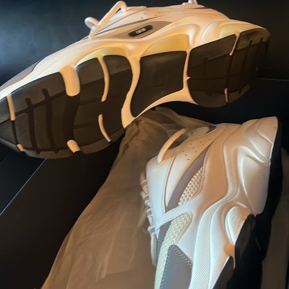 Dior - Picture 5 of 6